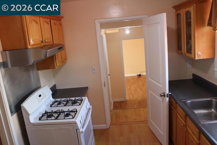 2337 Rumrill Rd Property Photo 6