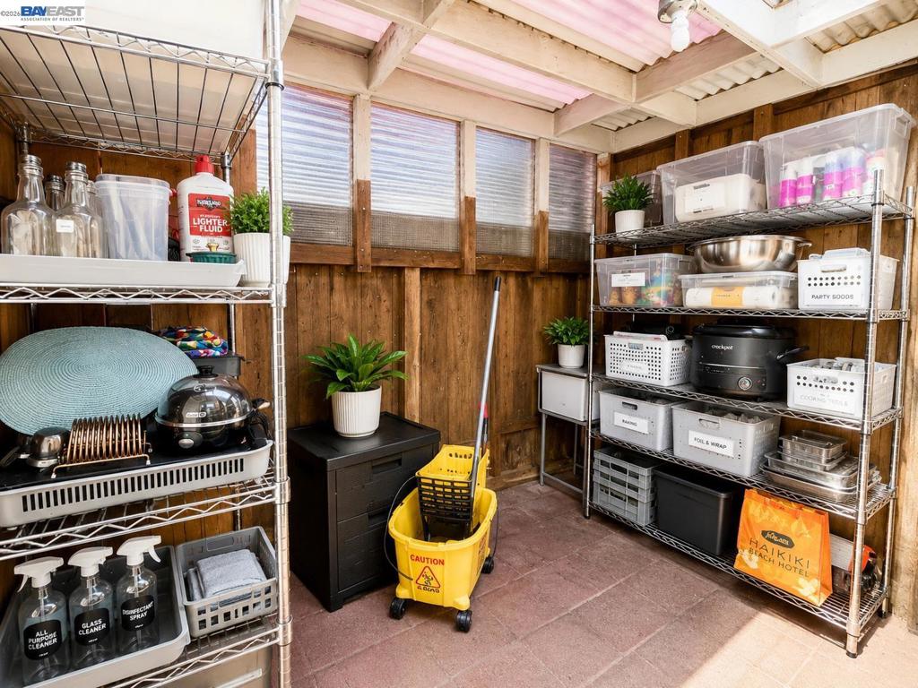 33 Visitation Ave Property Photo 9