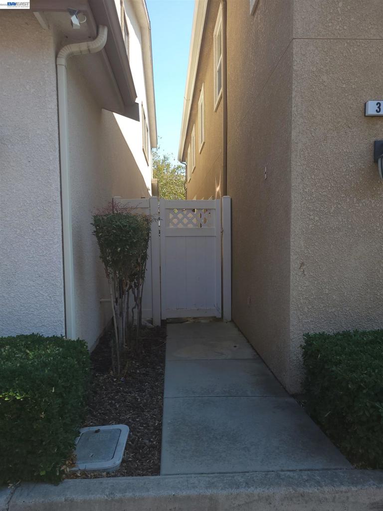 313 Turnstone Cir Property Photo 45