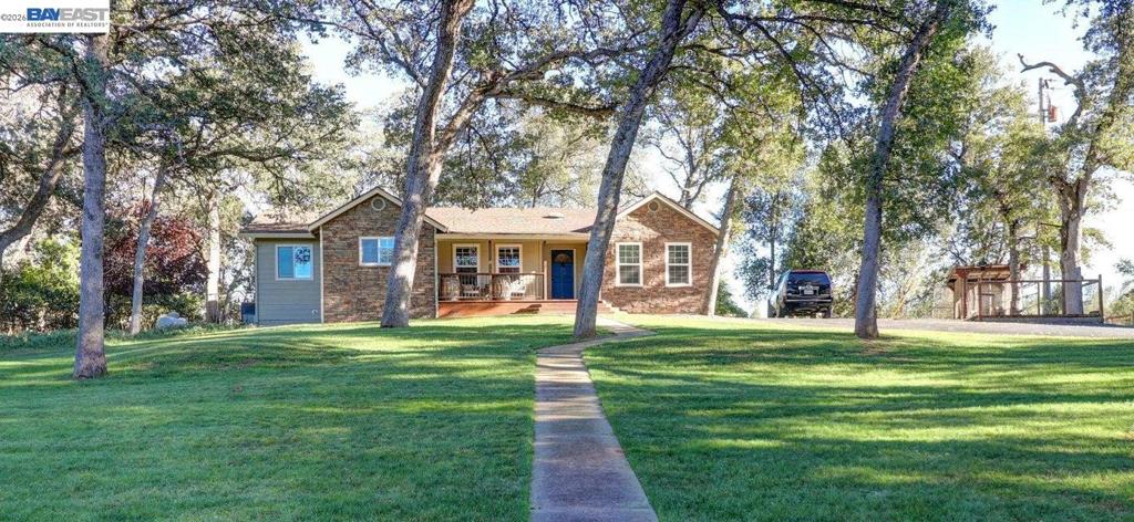 19650 Russell Property Photo 4