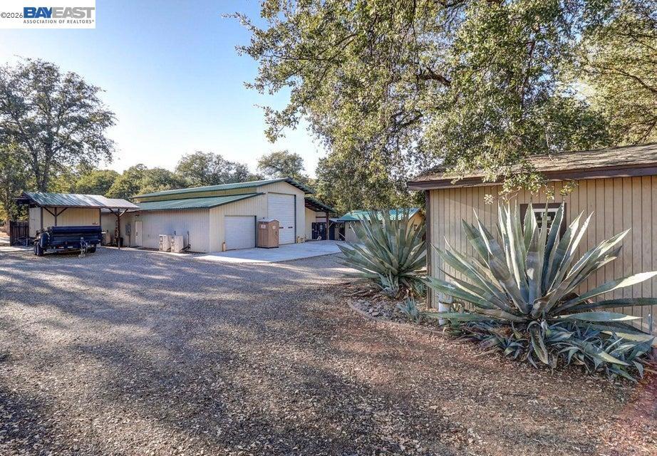 19650 Russell Property Photo 14