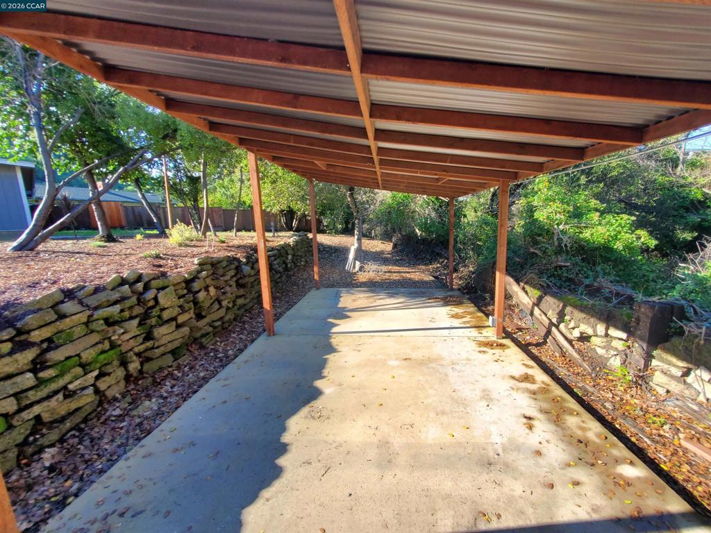 2420 Tomar Ct Property Photo 4