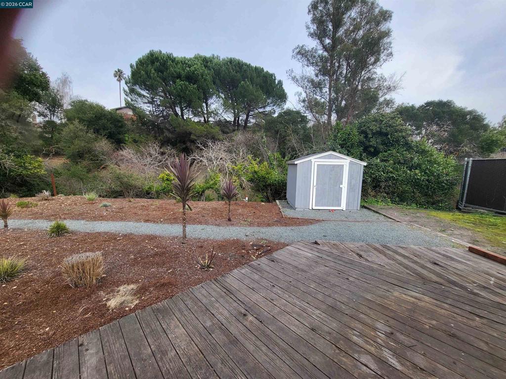 2420 Tomar Ct Property Photo 8