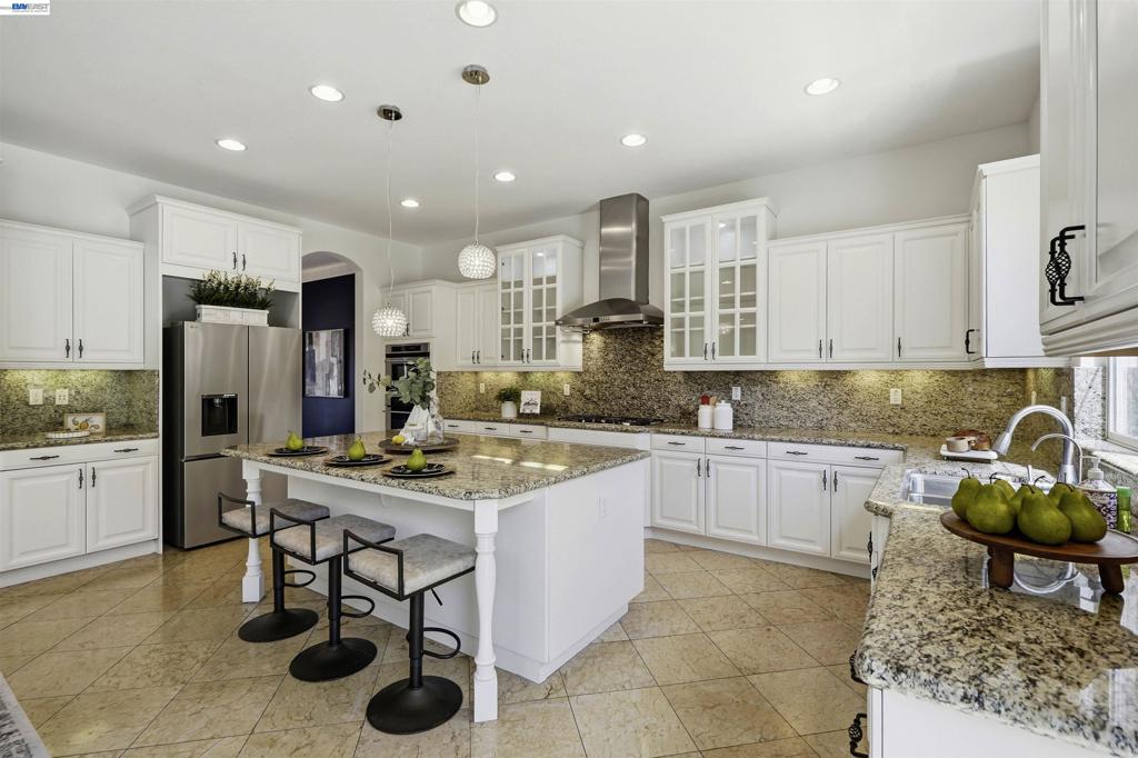 3923 Jamie Place Property Photo 18