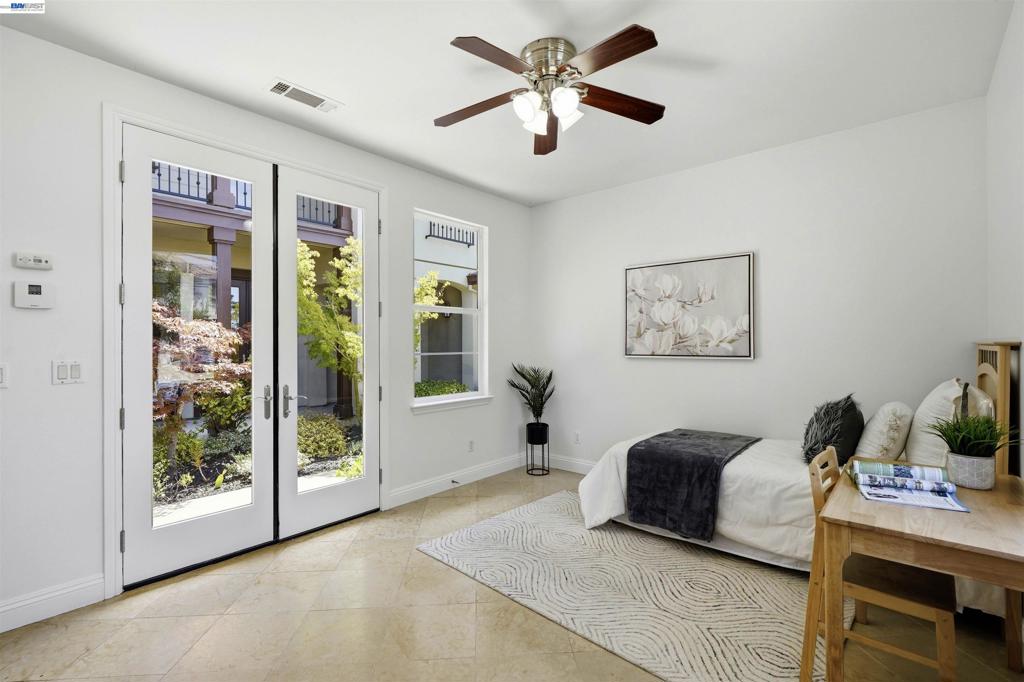 3923 Jamie Place Property Photo 48