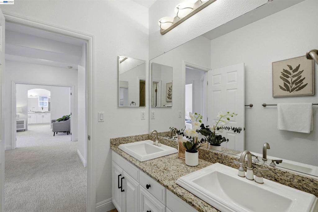 3923 Jamie Place Property Photo 56