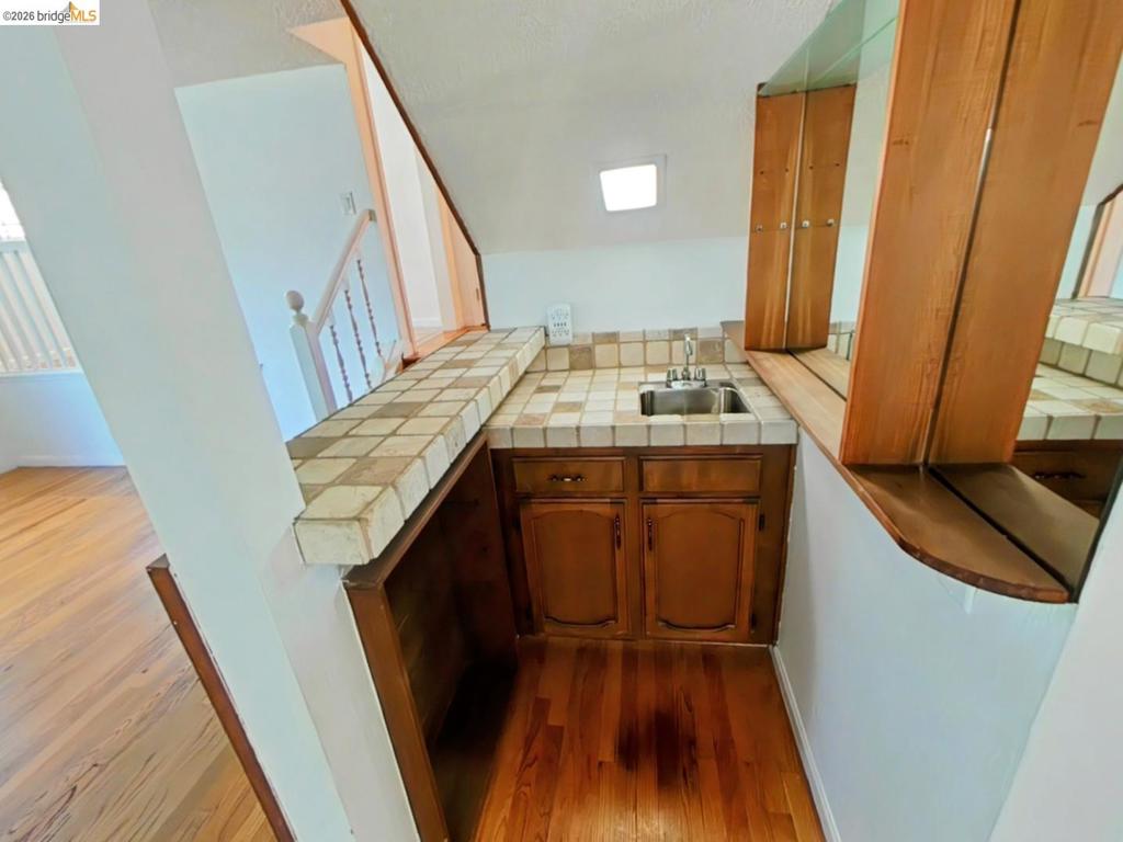 1612 Geyser Cir Property Photo 24