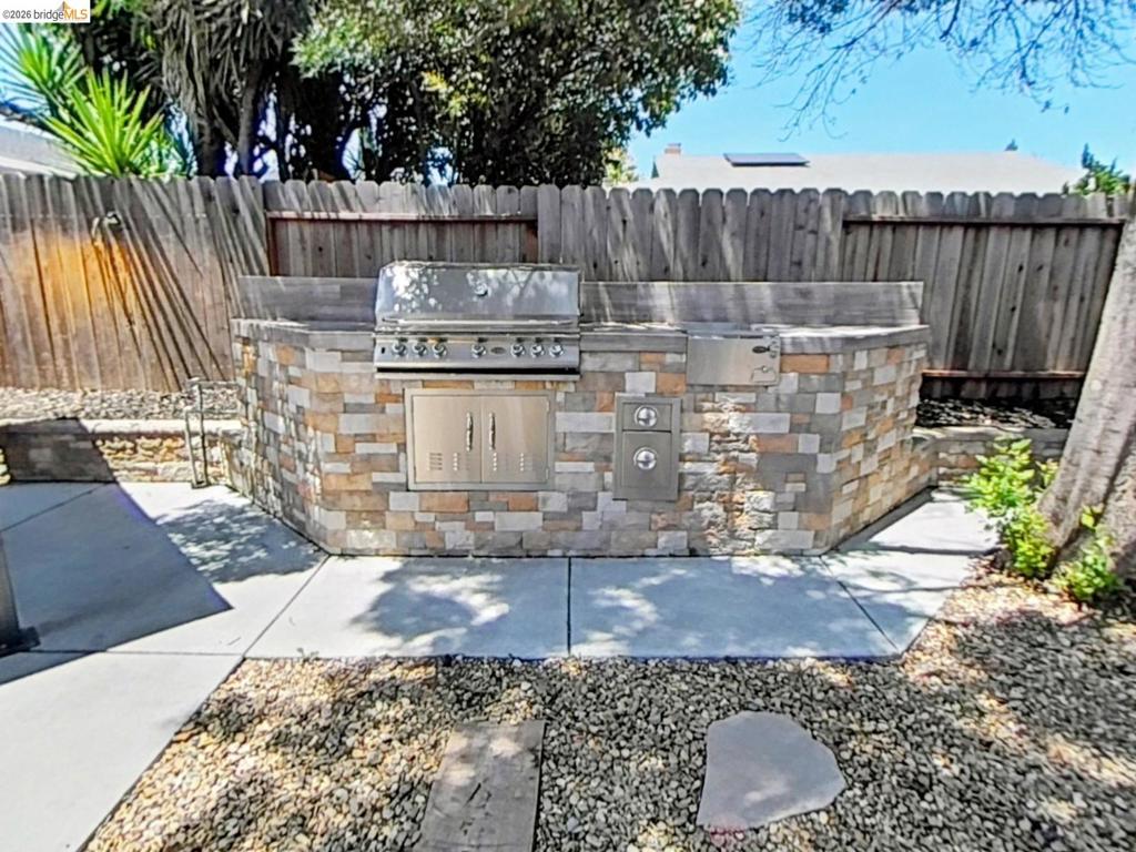 1612 Geyser Cir Property Photo 41