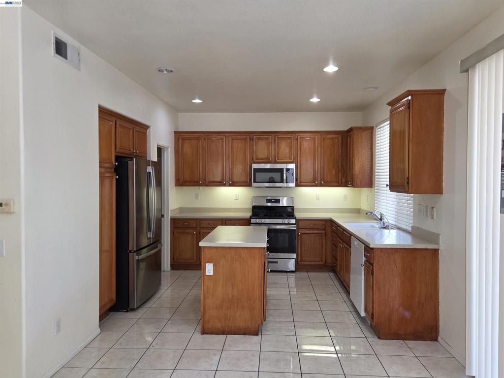 132 Citrine Ct Property Photo 8