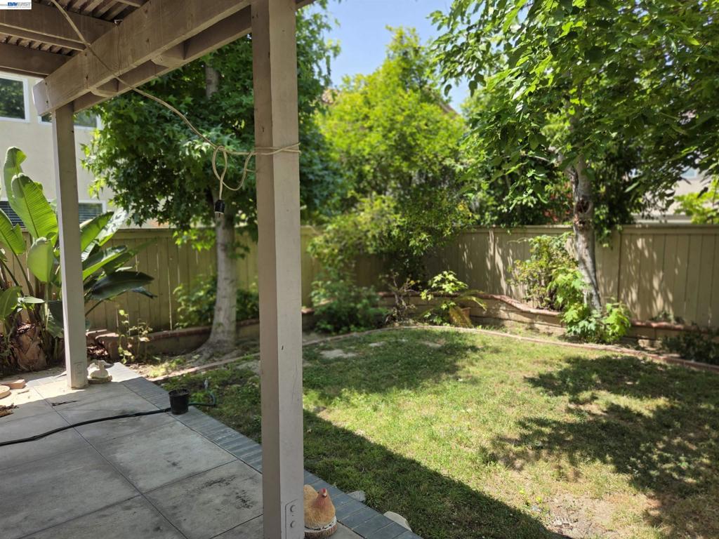 132 Citrine Ct Property Photo 22