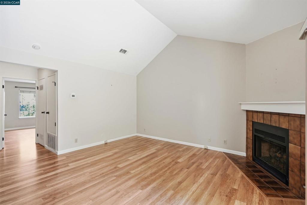 775 Center Ave Property Photo 14