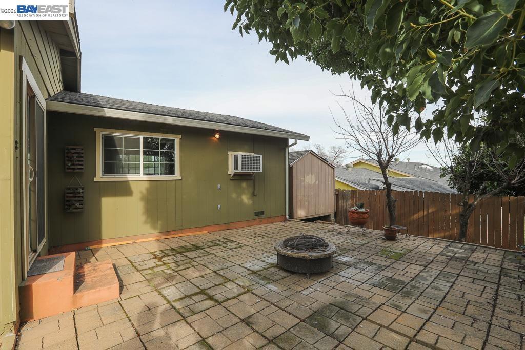 3345 Oakwood Place Property Photo 15