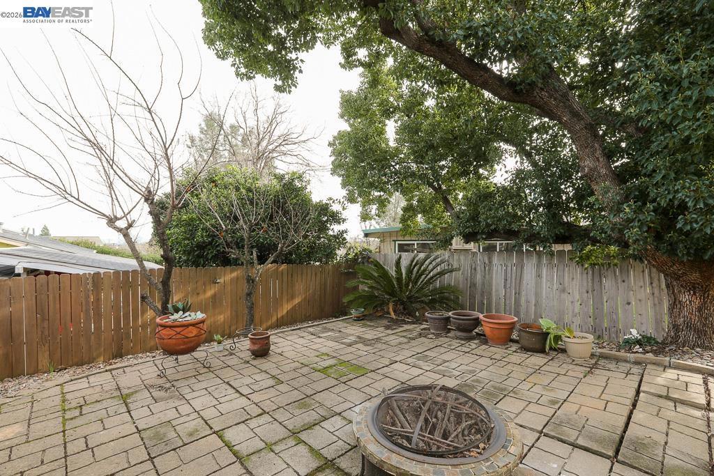 3345 Oakwood Place Property Photo 16