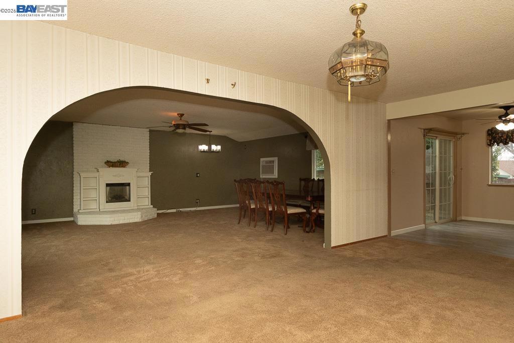3345 Oakwood Place Property Photo 17