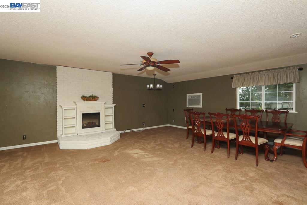 3345 Oakwood Place Property Photo 18