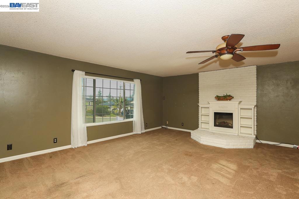 3345 Oakwood Place Property Photo 19