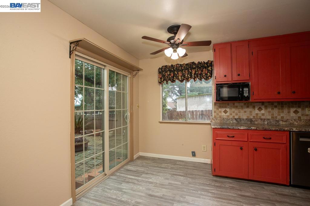 3345 Oakwood Place Property Photo 24