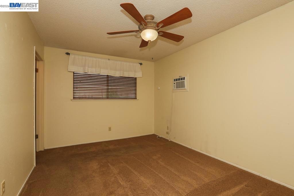 3345 Oakwood Place Property Photo 34