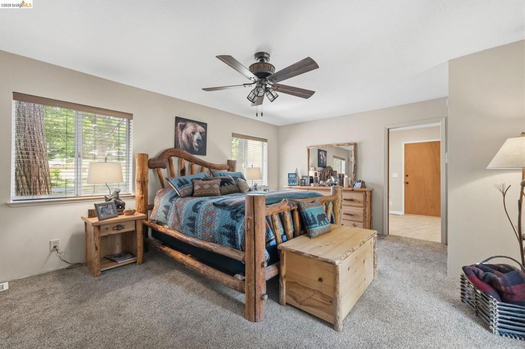 24255 Black Oak Ct Property Photo 23