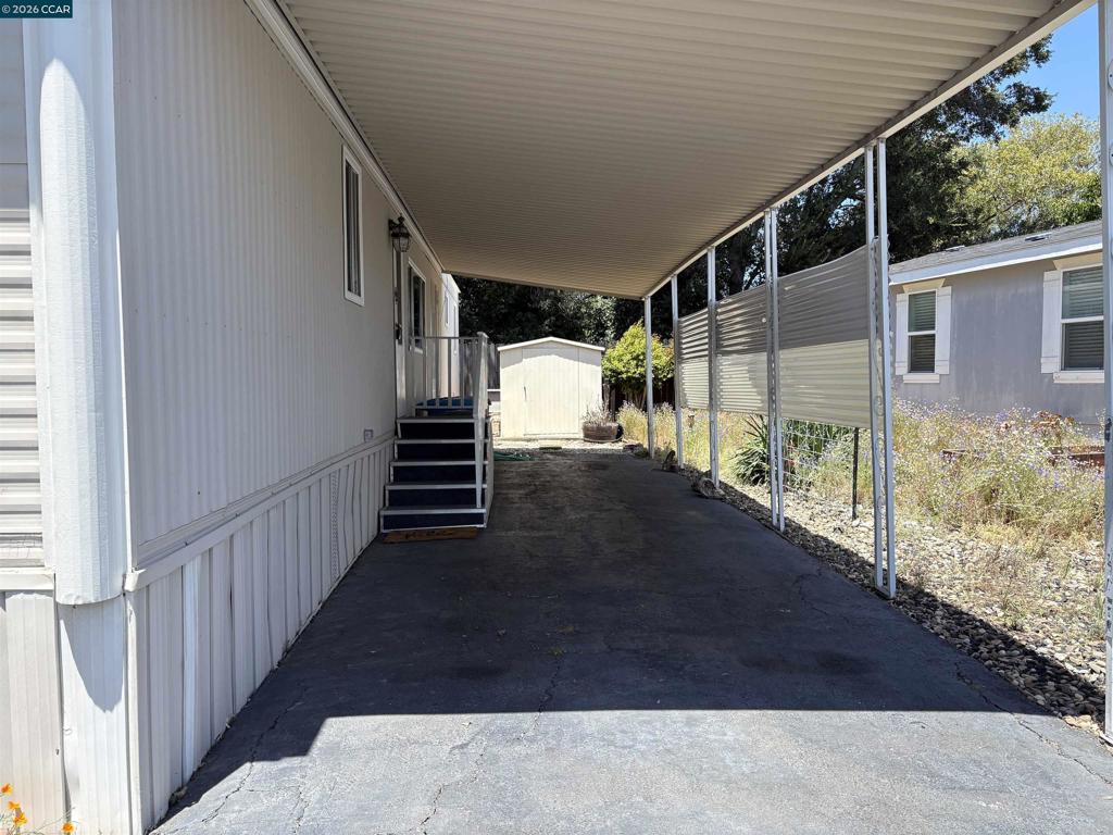3000 Broadway Street Property Photo 6