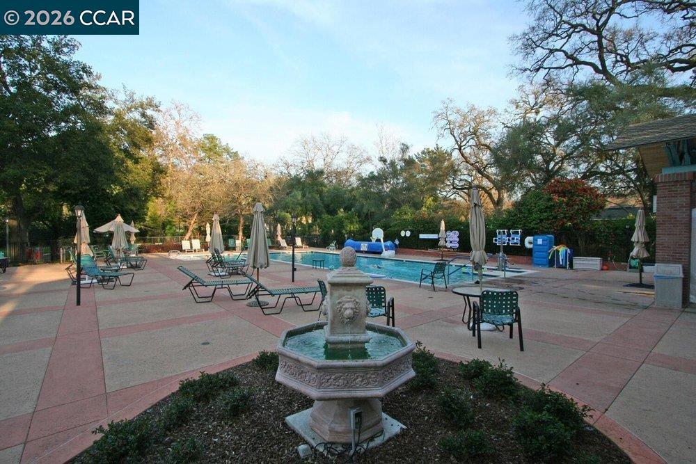 1901 Lakeshire Dr Property Photo 67