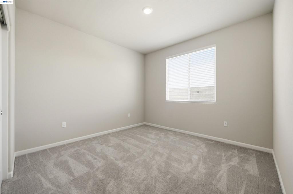 200 De Bord Dr Property Photo 42