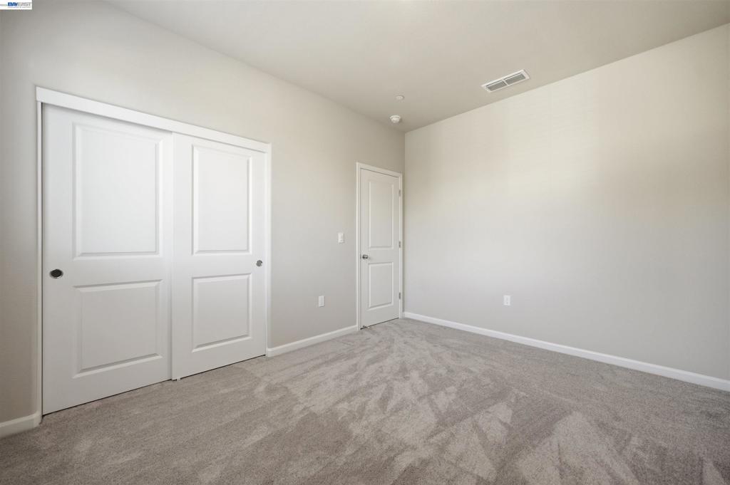 200 De Bord Dr Property Photo 46