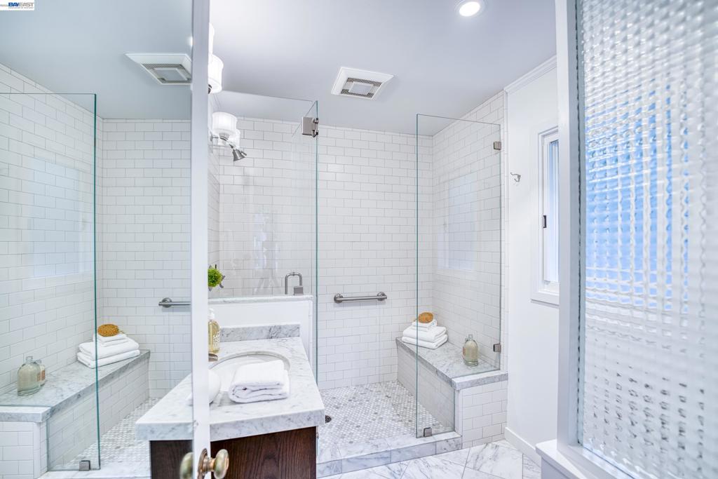 140 Sheridan Way Property Photo 38