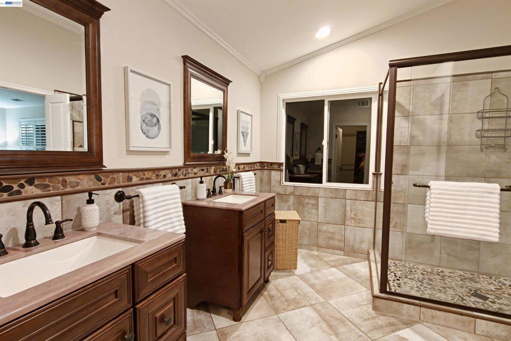 1577 Silverwood Ct Property Photo 38