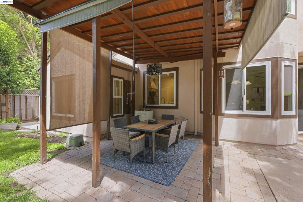 1577 Silverwood Ct Property Photo 46