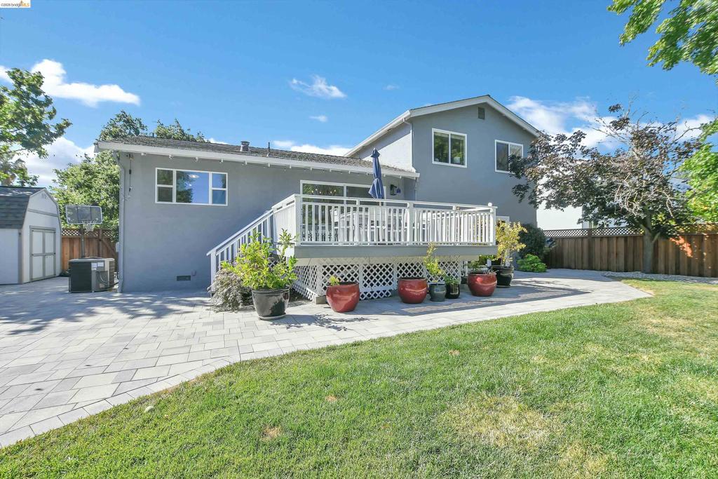 2622 Breton Pl Property Photo 31