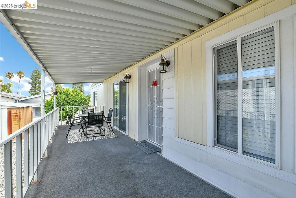 263 Coral Dr Property Photo 5