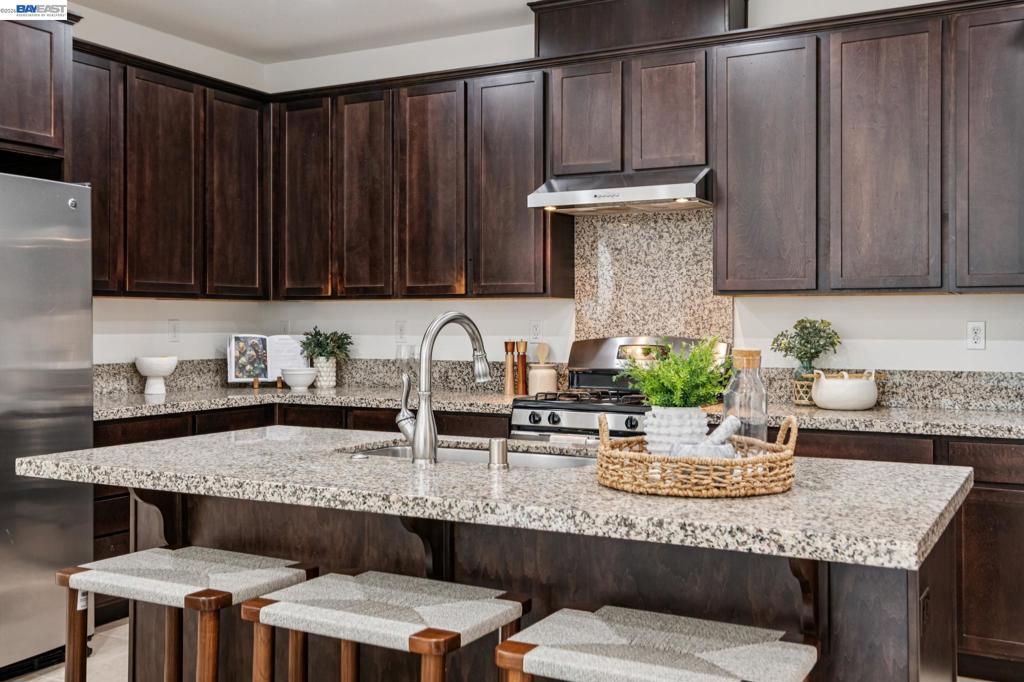 503 Staccato Pl Property Photo 17