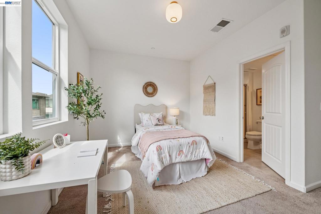 503 Staccato Pl Property Photo 28