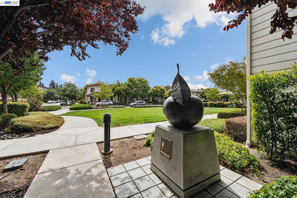 503 Staccato Pl Property Photo 32