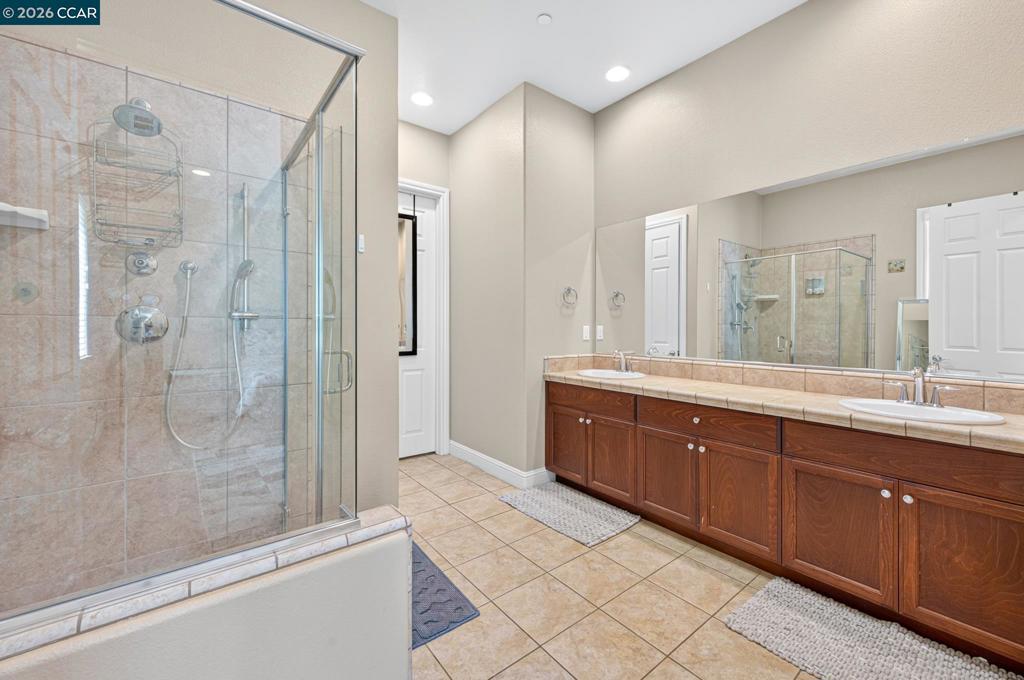 9701 Sara Ann Ct Property Photo 8