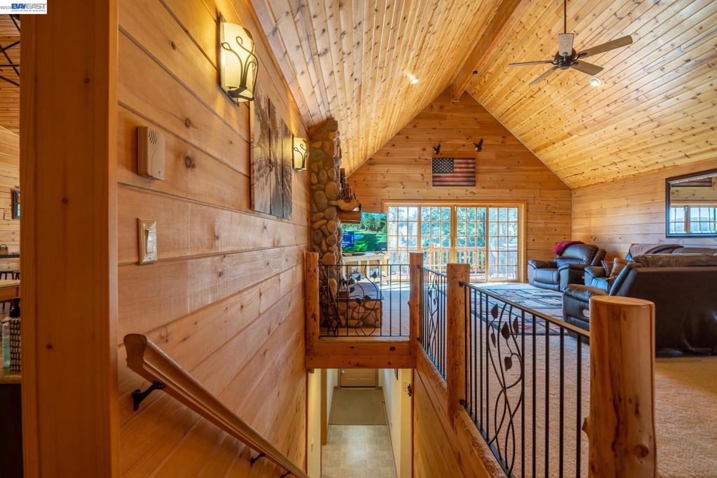 6775 Trailhead Ct Property Photo 17