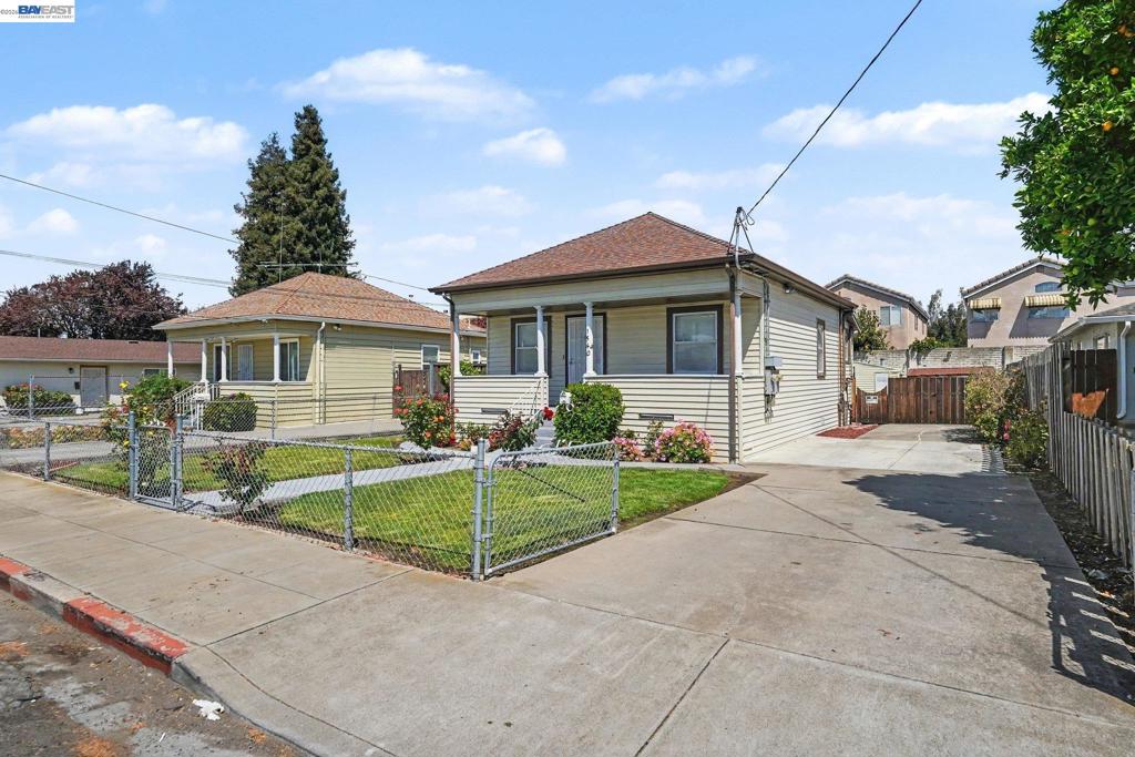 1540 Orchard Ave Property Photo 4