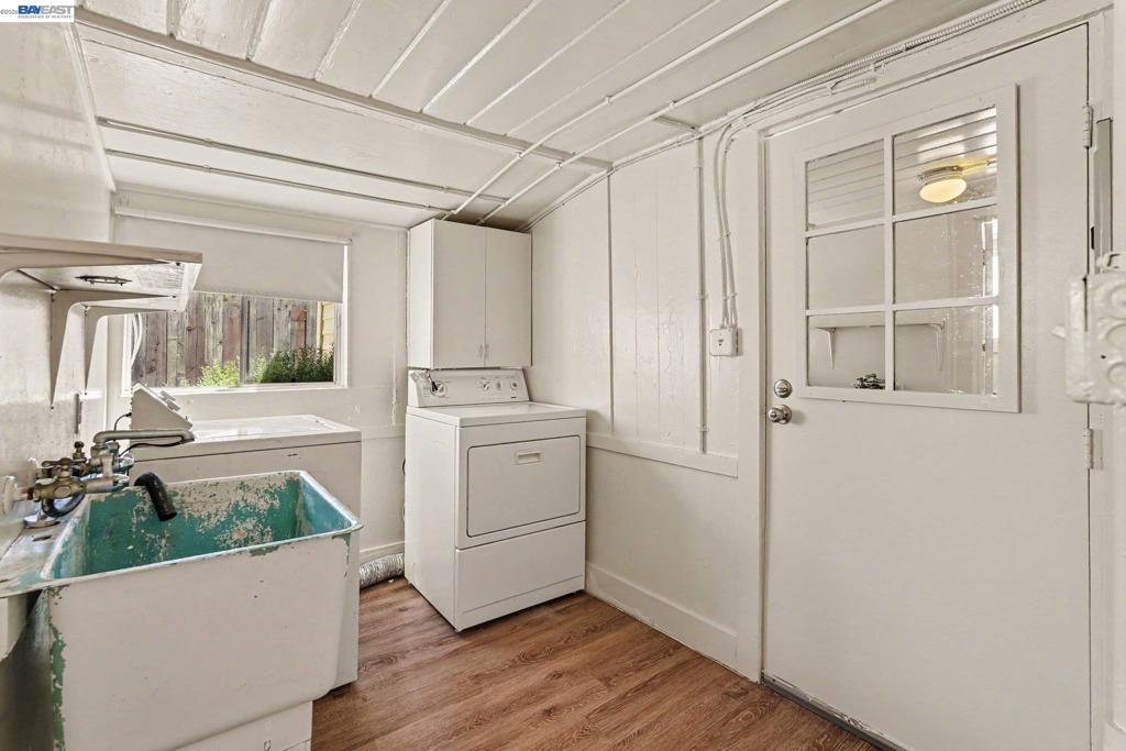 1540 Orchard Ave Property Photo 25