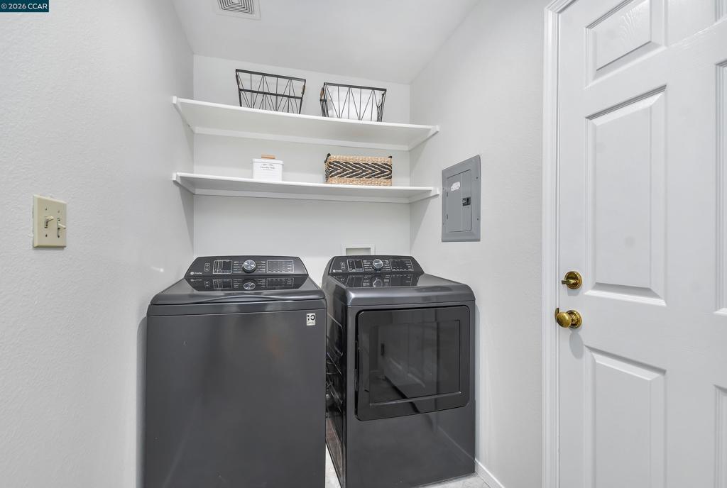 280 Brady Street Property Photo 18