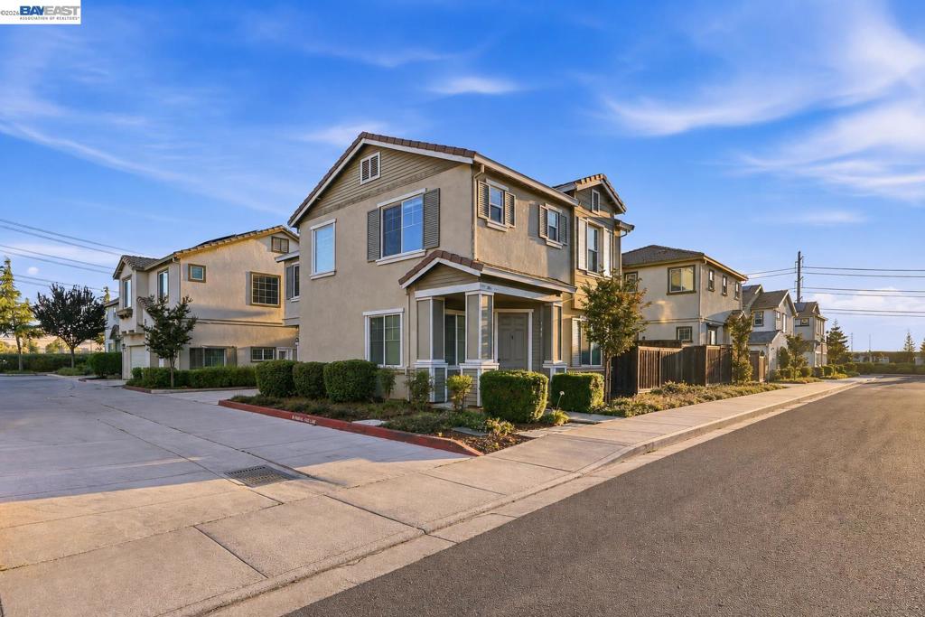 146 Halsey Way Property Photo