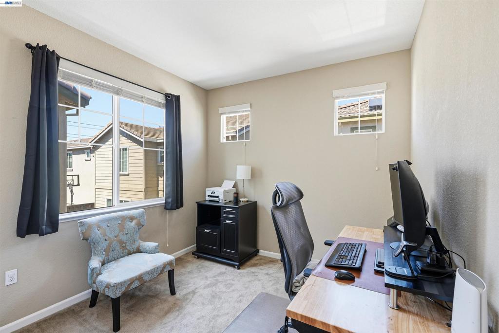 146 Halsey Way Property Photo 15