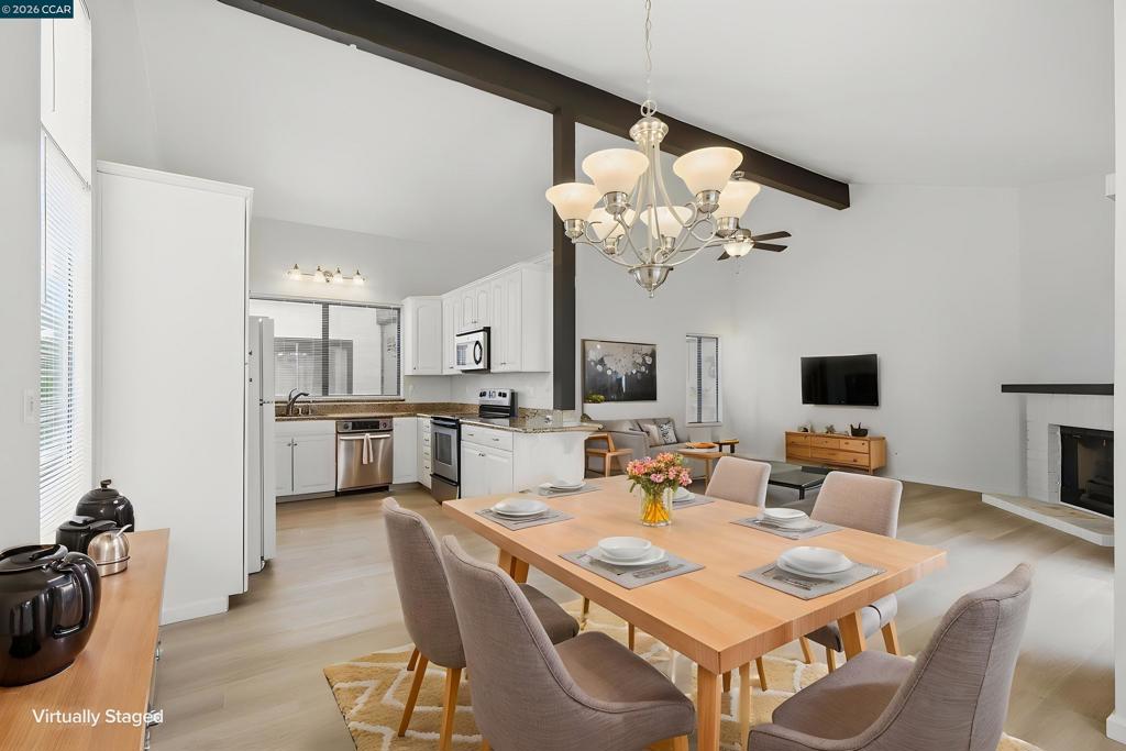 236 Tangerine Property Photo 1