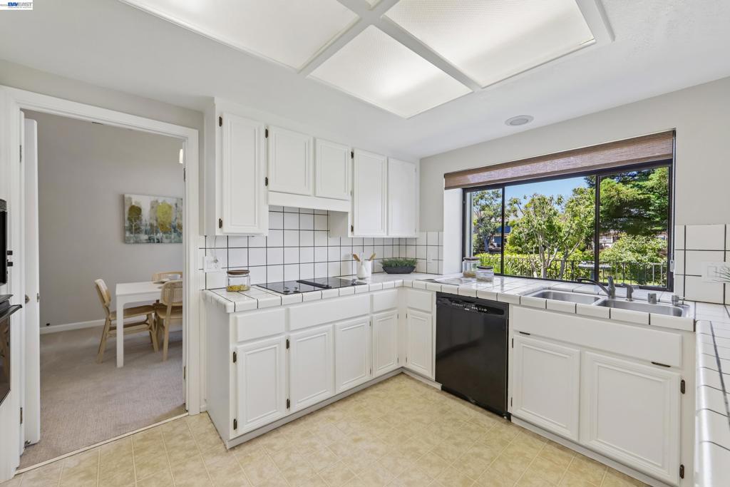 63 Sea Brg Property Photo 14