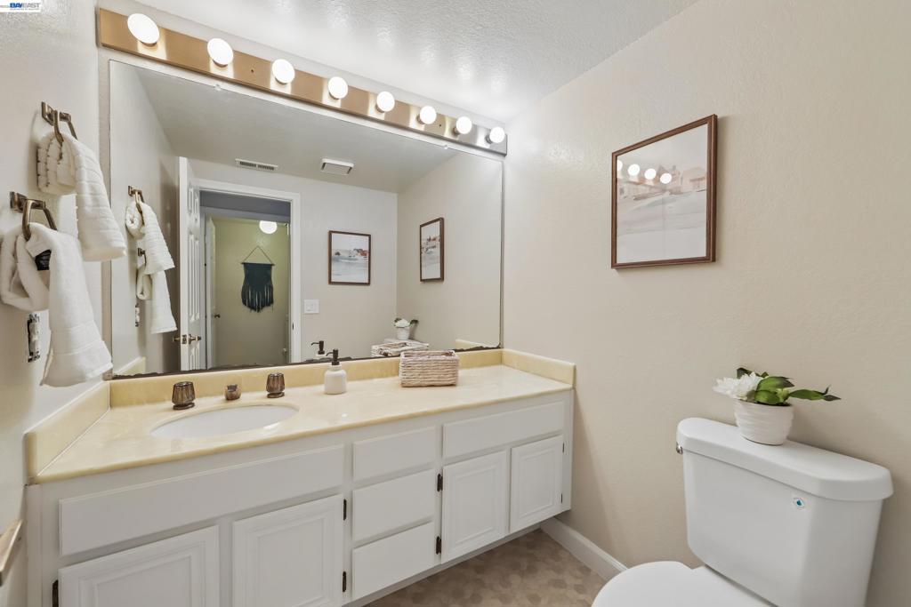 63 Sea Brg Property Photo 30