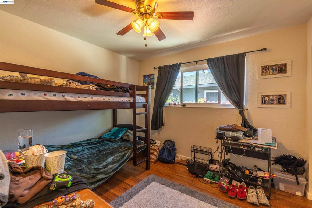 5252 & 5250 Norma Way Property Photo 12