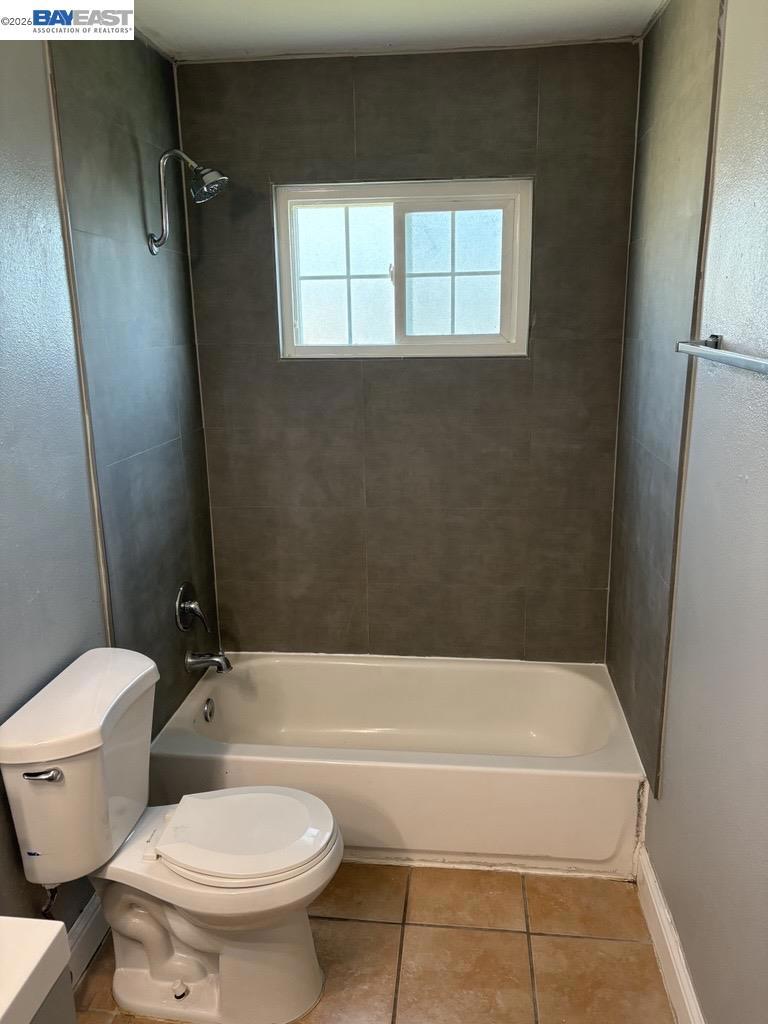 1050 Grand Ave. Property Photo 20