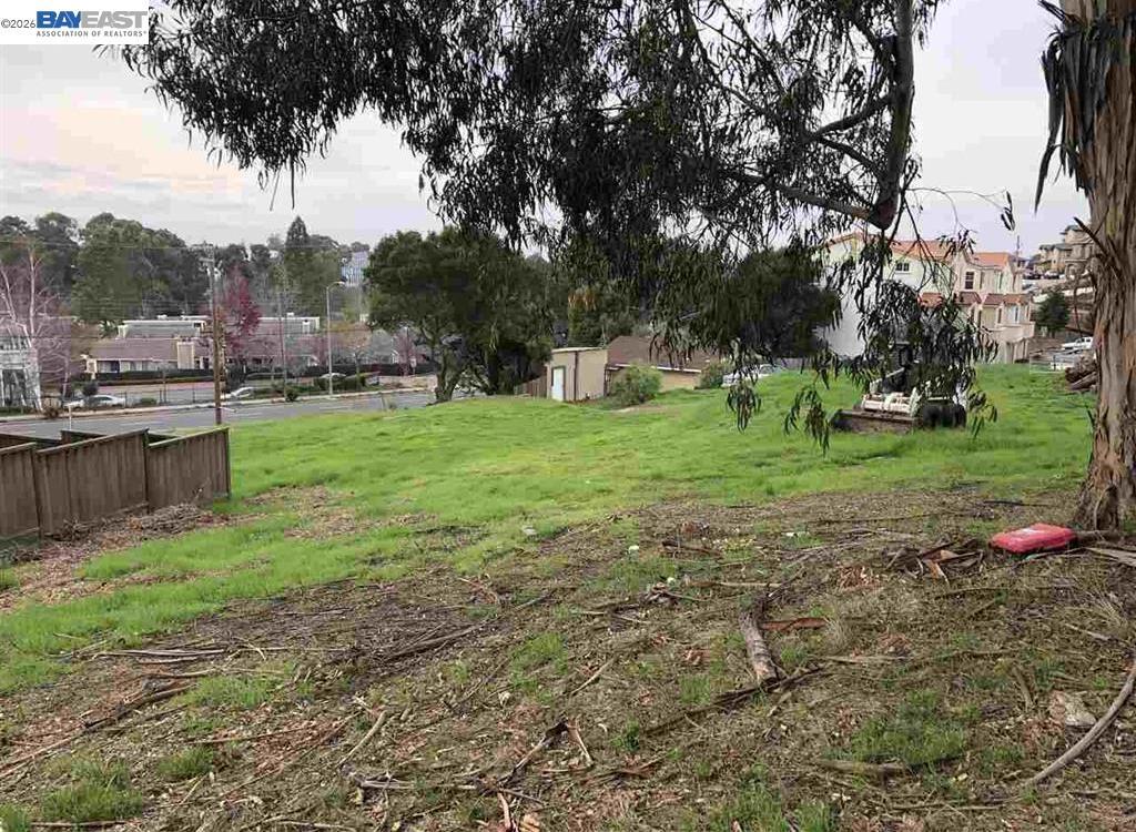 26660 Hayward Blvd Property Photo 7