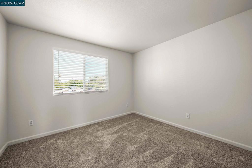 152 Gibson Ave Property Photo 23