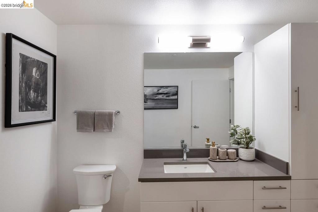 260 Brooklyn Basin Way 556 Property Photo 19